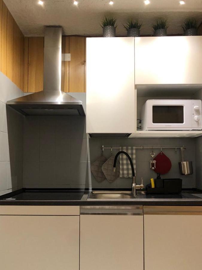Le Volpi Marilleva 1400 Apartment เมซซานา ภายนอก รูปภาพ